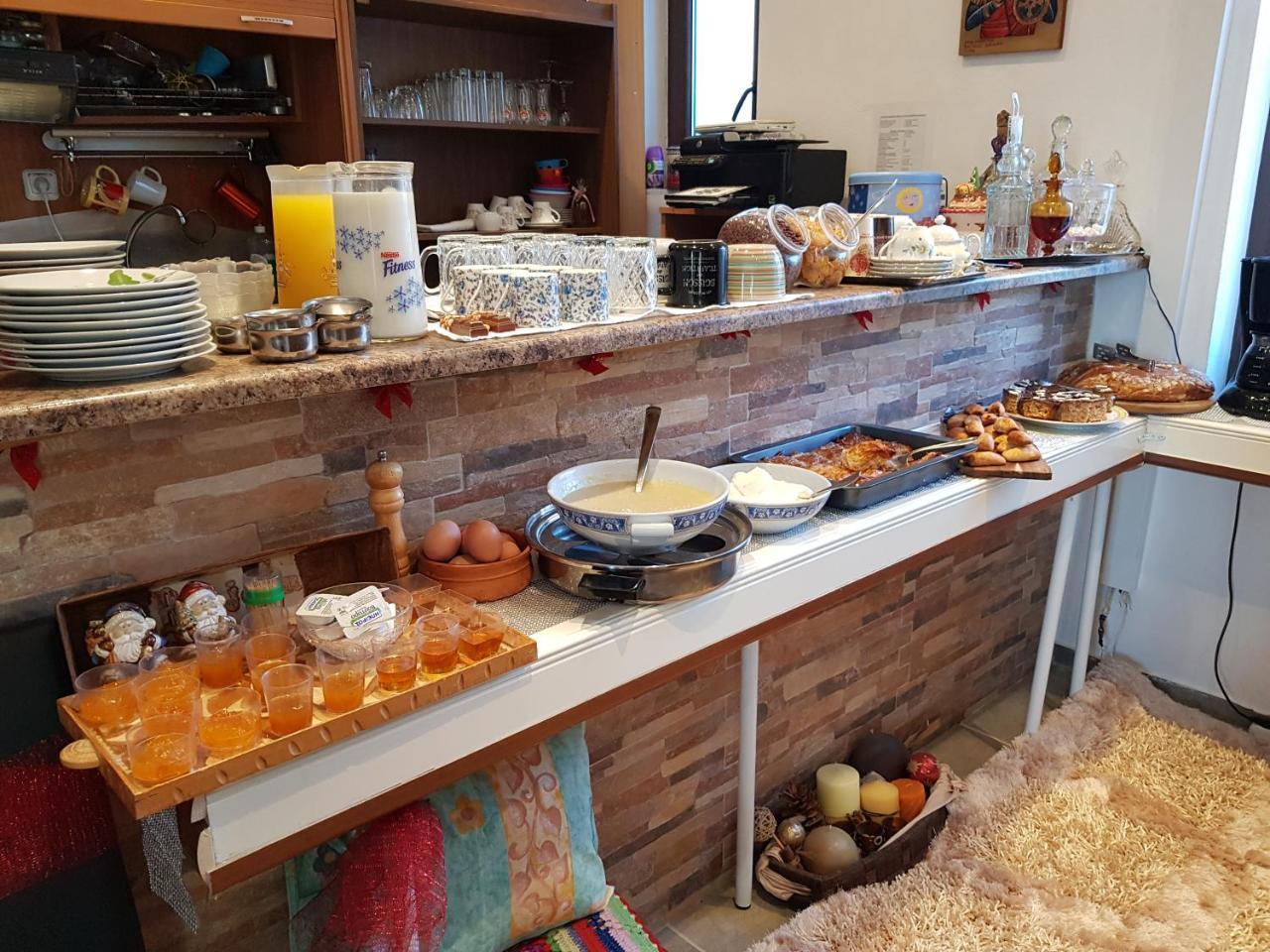 Petra & Elato Art Hotel Valtesziníko Kültér fotó
