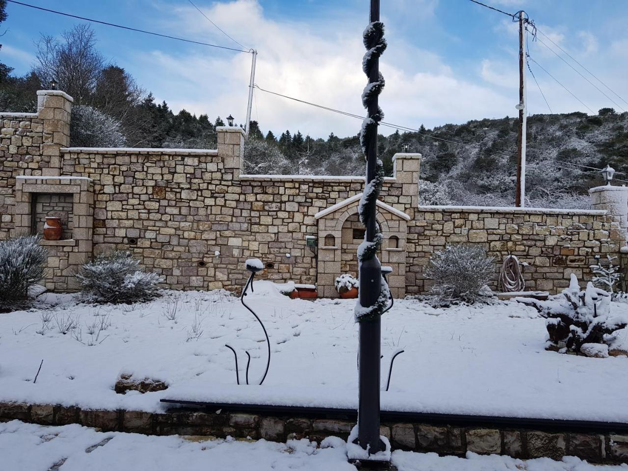 Petra & Elato Art Hotel Valtesziníko Kültér fotó