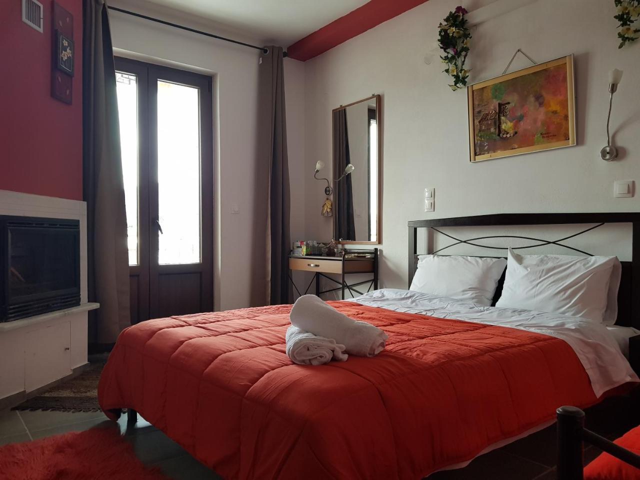 Petra & Elato Art Hotel Valtesziníko Kültér fotó