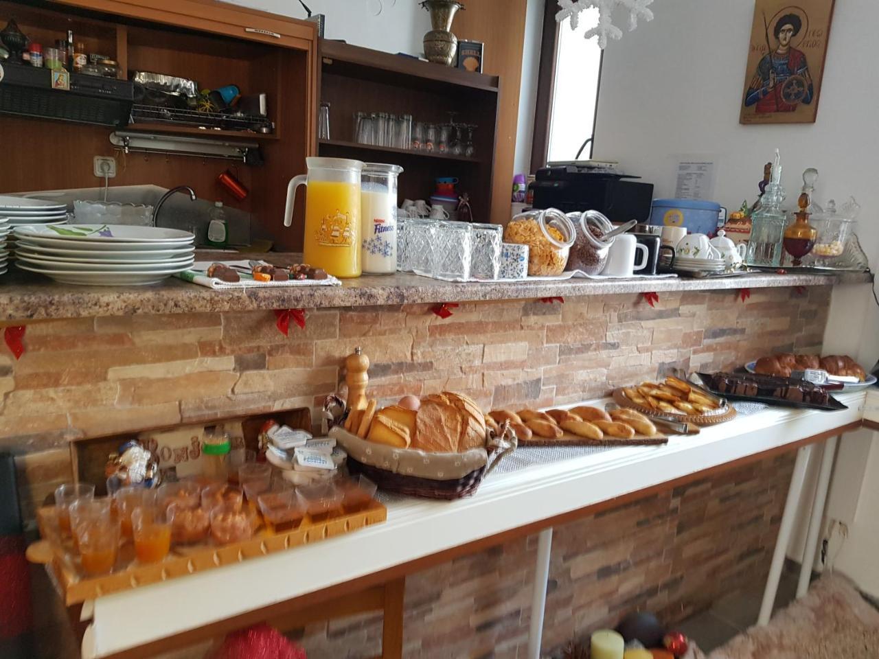 Petra & Elato Art Hotel Valtesziníko Kültér fotó